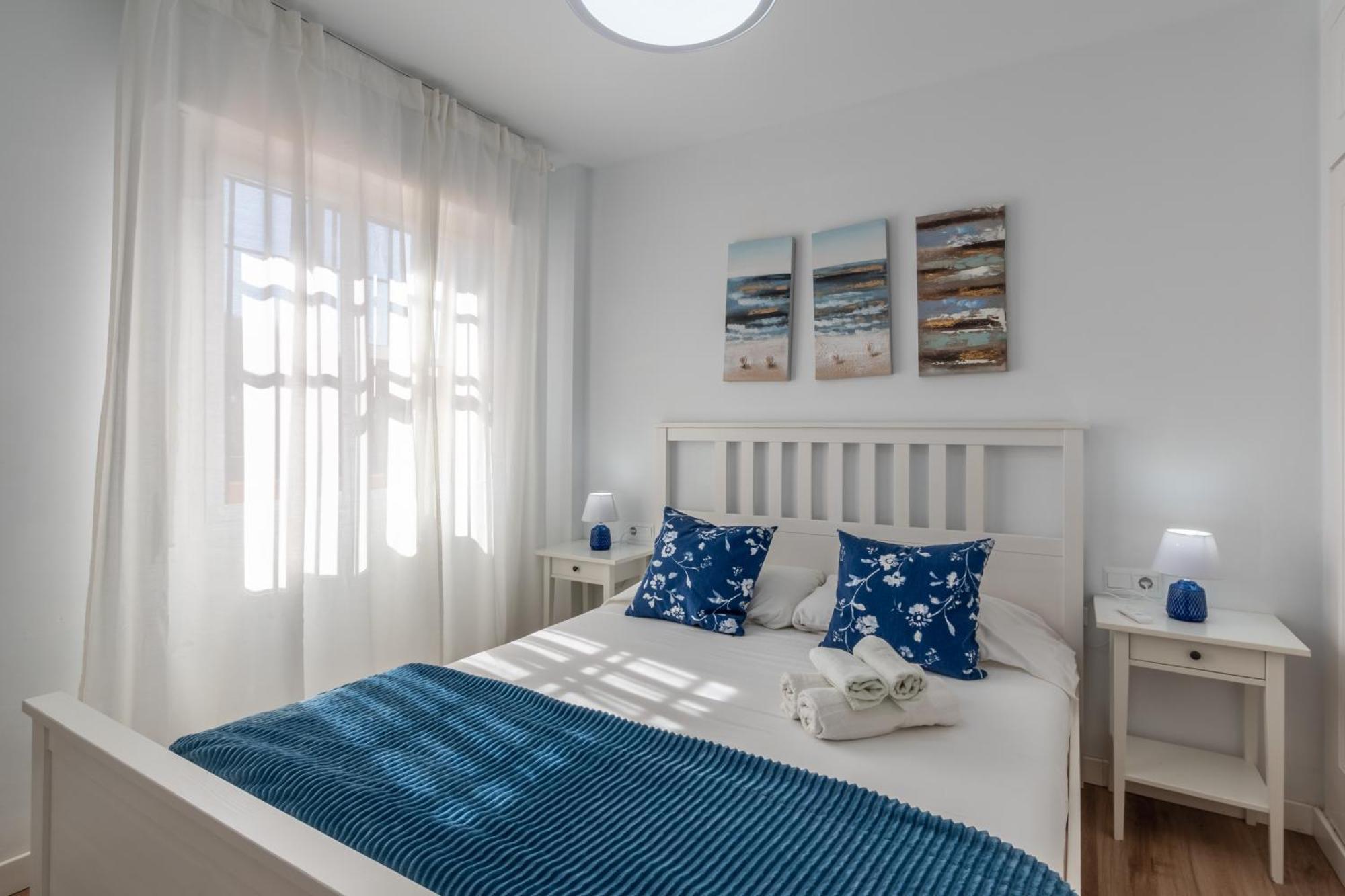 Renovated Apartment On Beachside With Pool Nerja Dış mekan fotoğraf